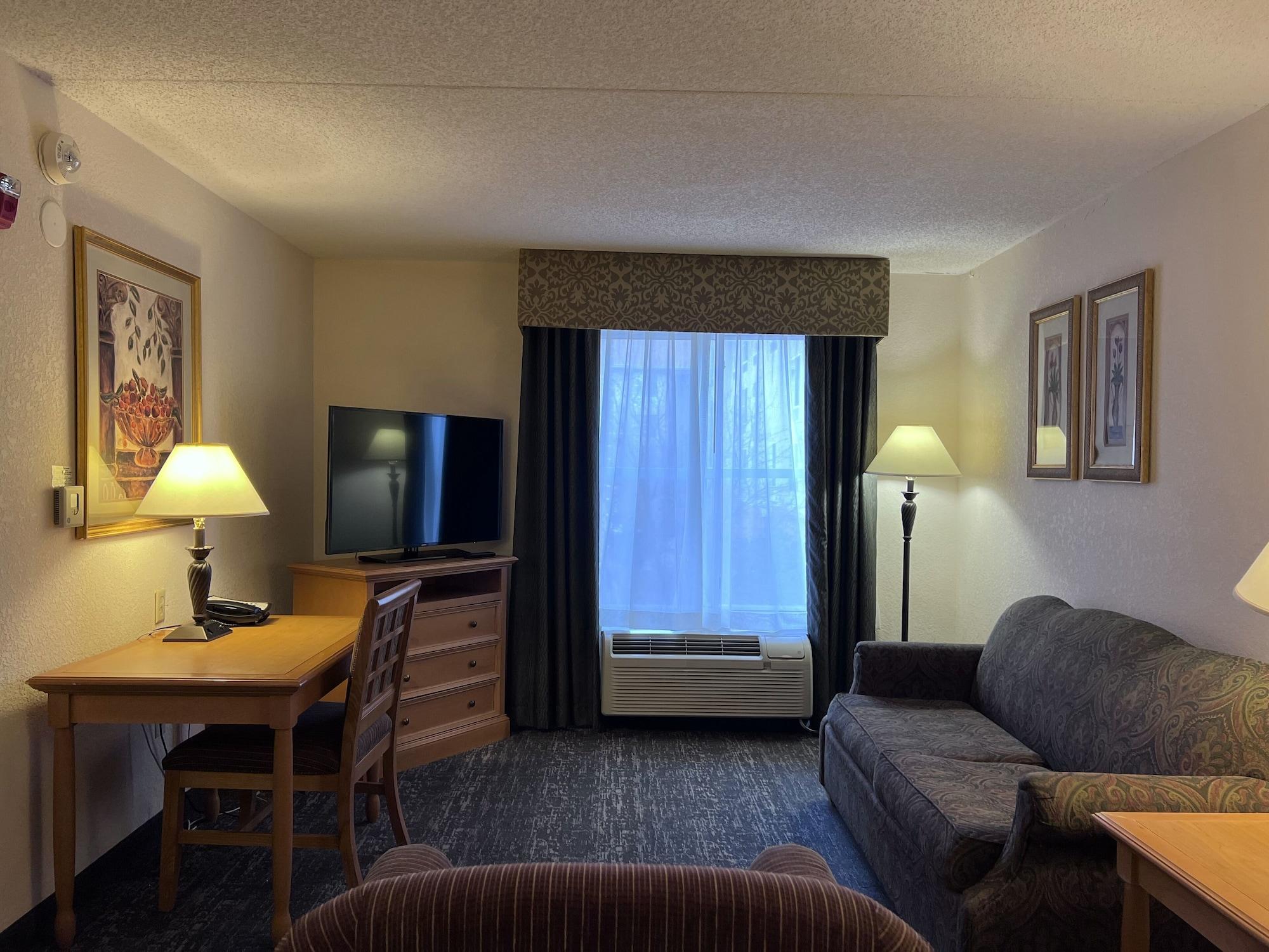Hyatt House Colorado Springs Airport Hotel Exterior photo